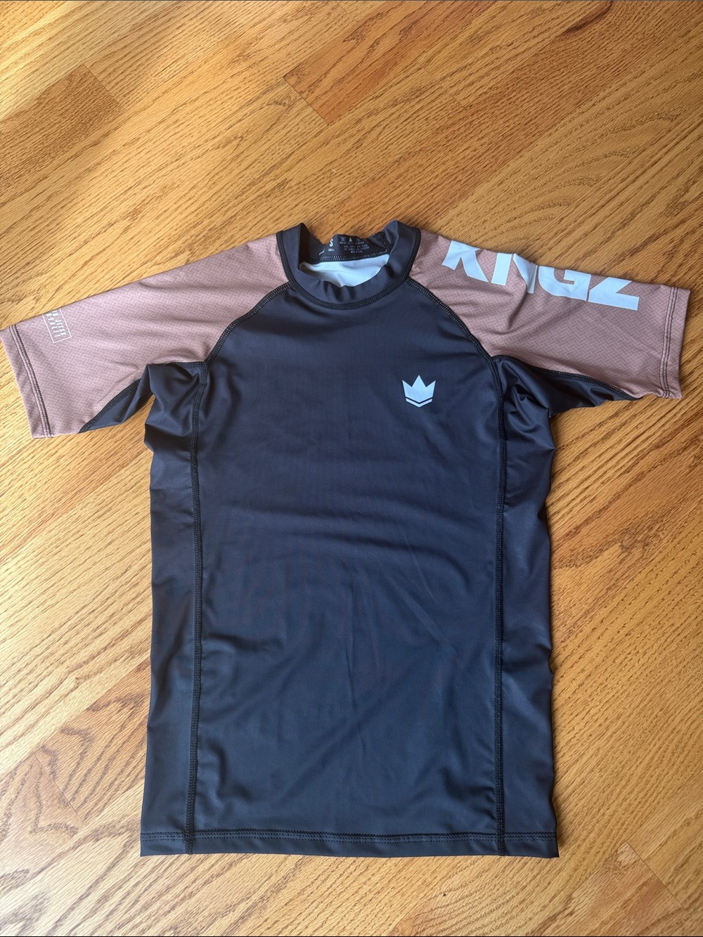 Kingz Brown Belt Women Rashguard Size S New